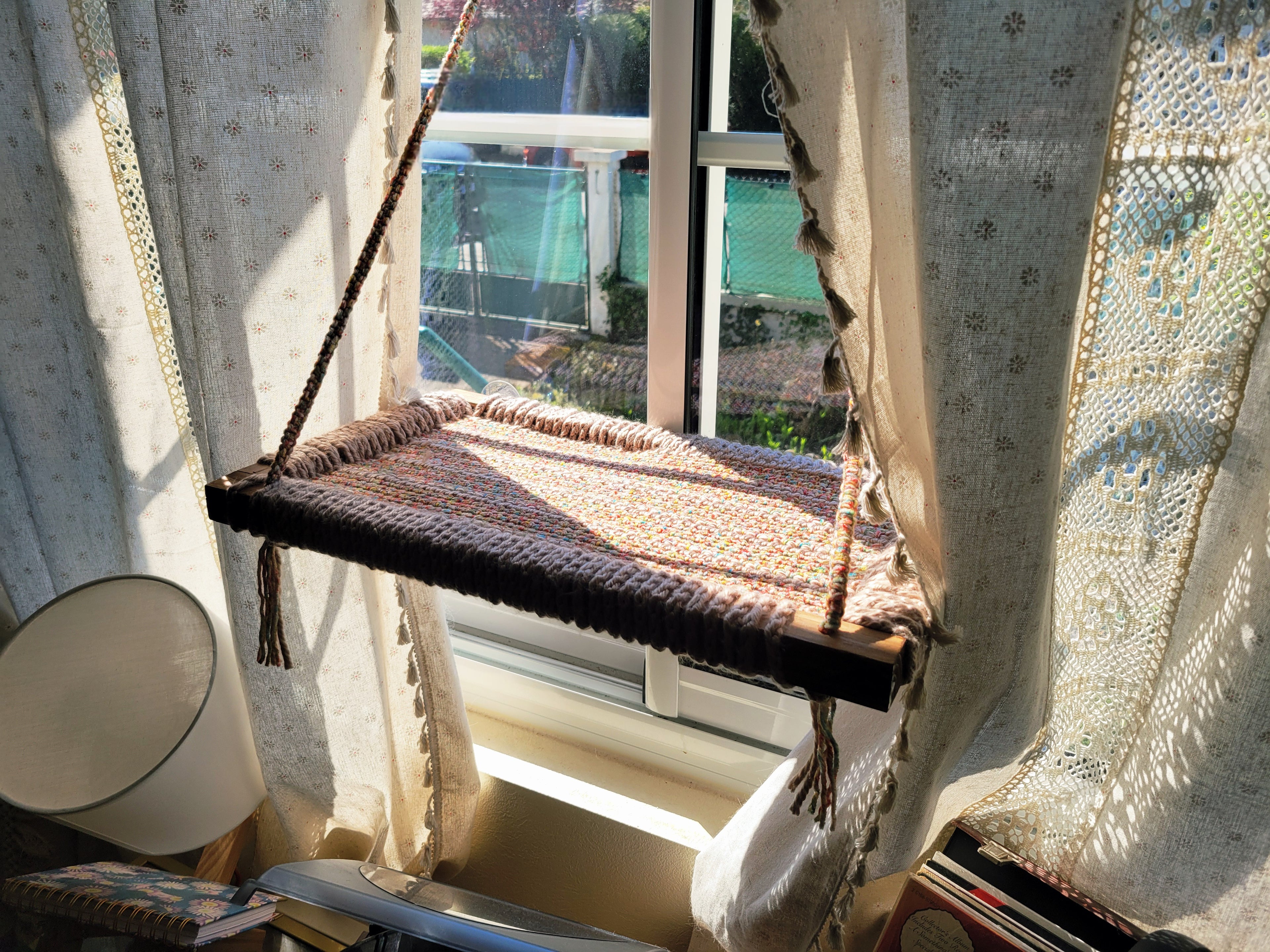 Hamac fenêtre modèle "Rayé"