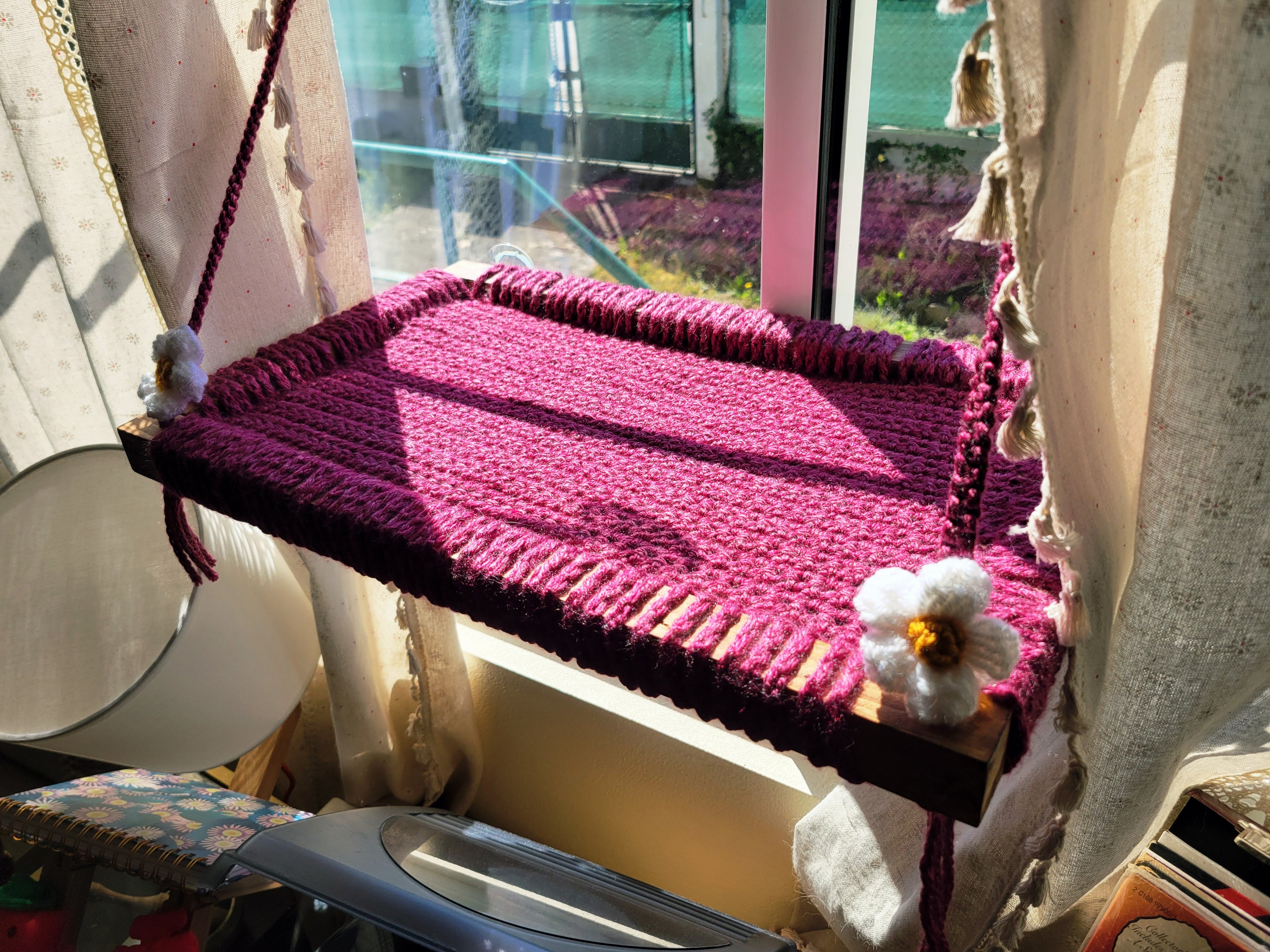 Hamac de fenêtre pour chat -Marguerite-