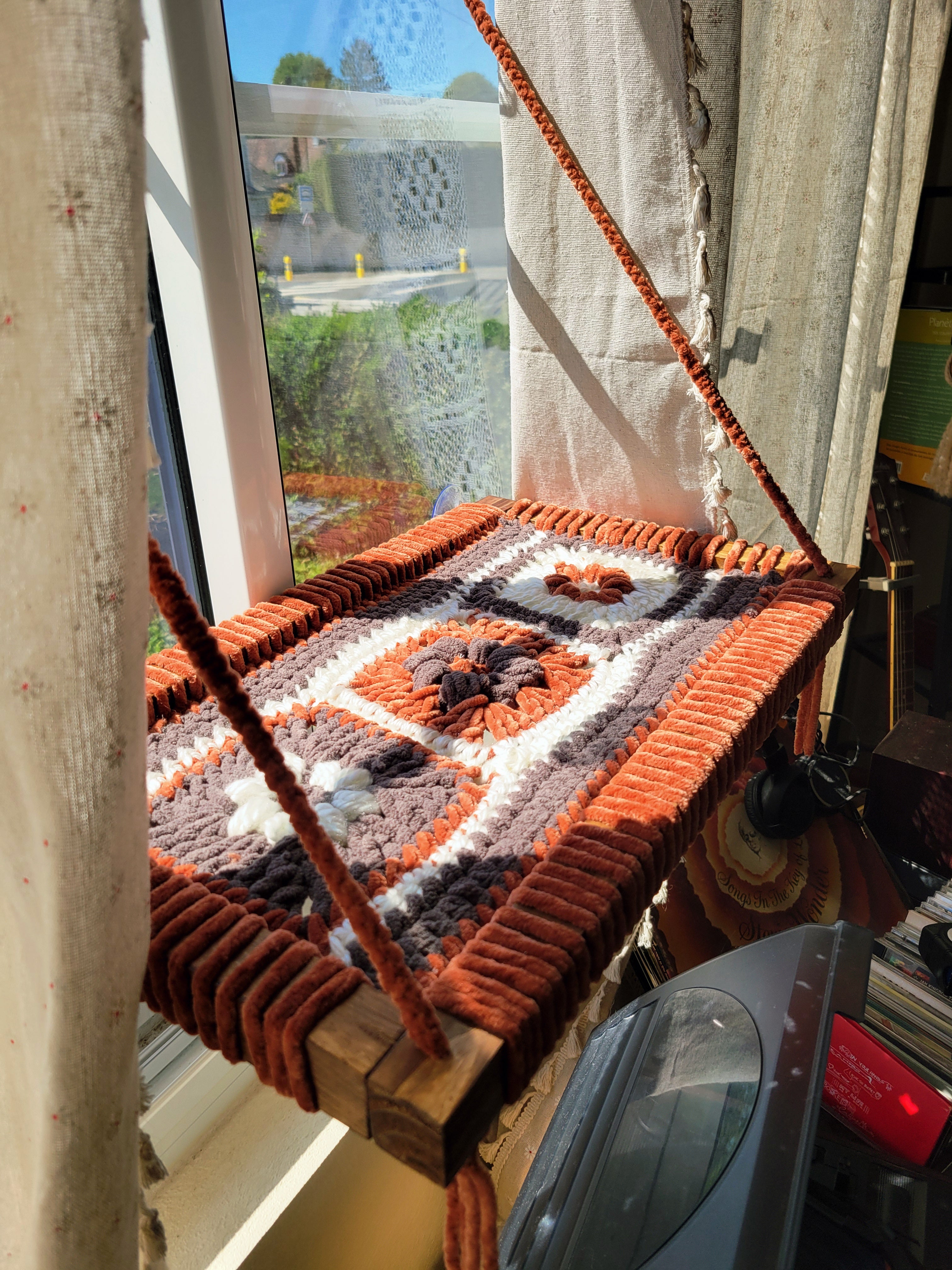 Hamac de fenêtre pour chat -Printemps-