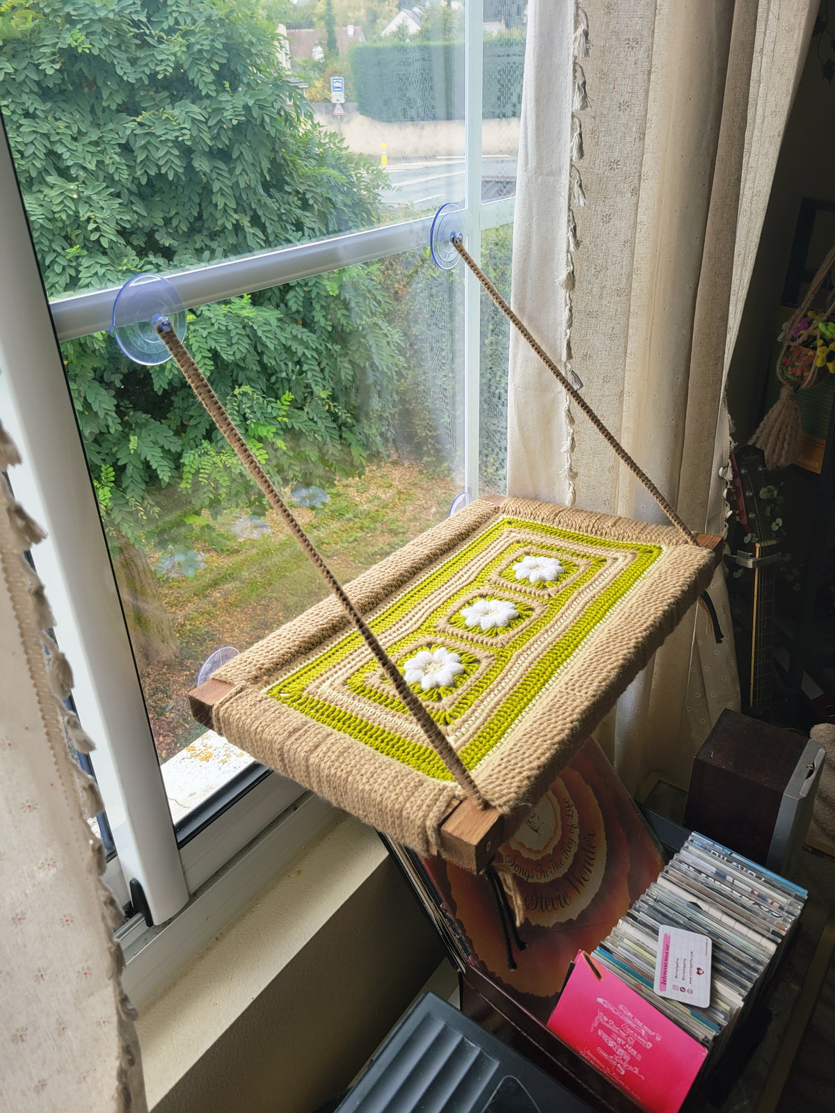 Hamac de fenêtre pour chat -Printemps-