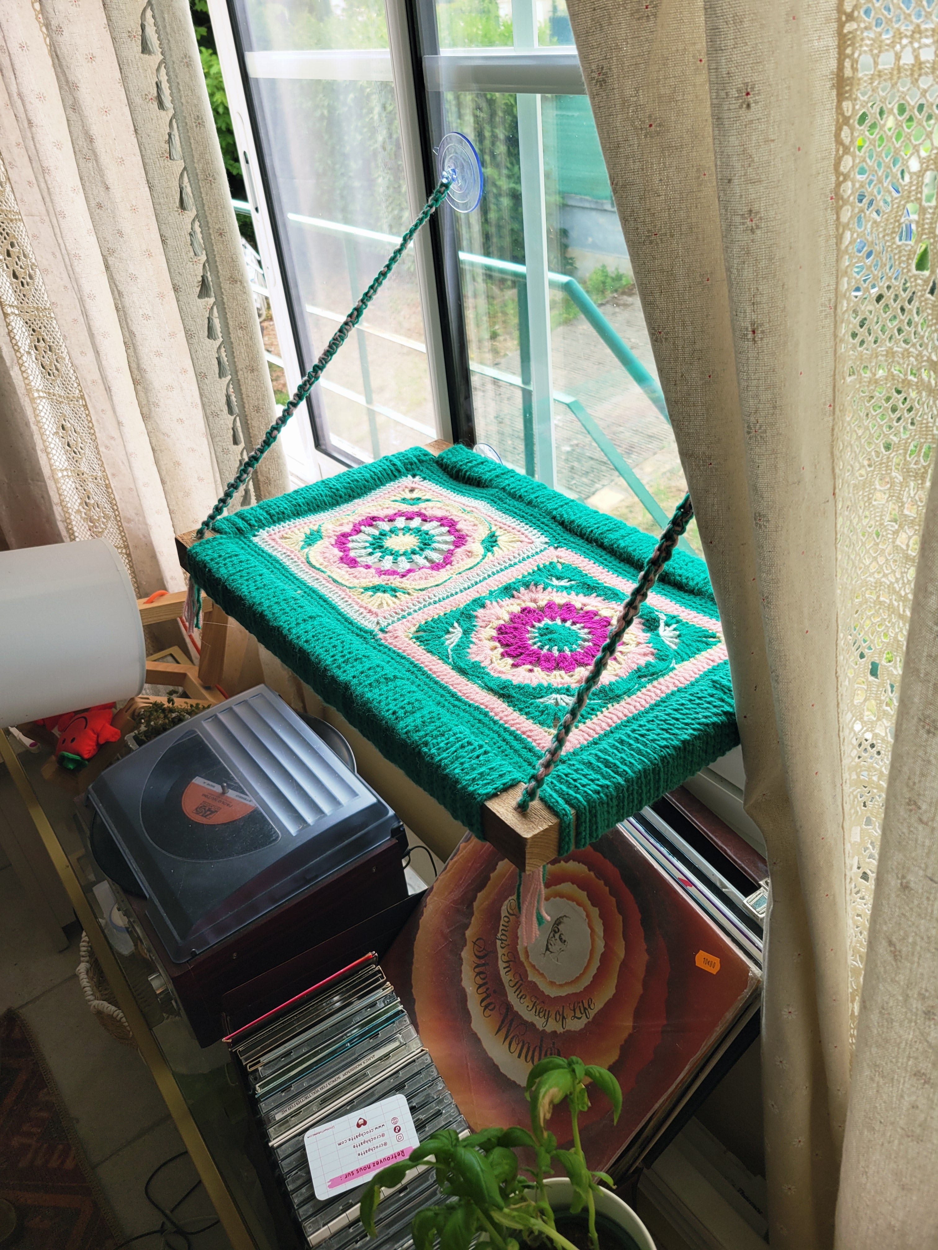 Hamac de fenêtre pour petit chat -Mandala-