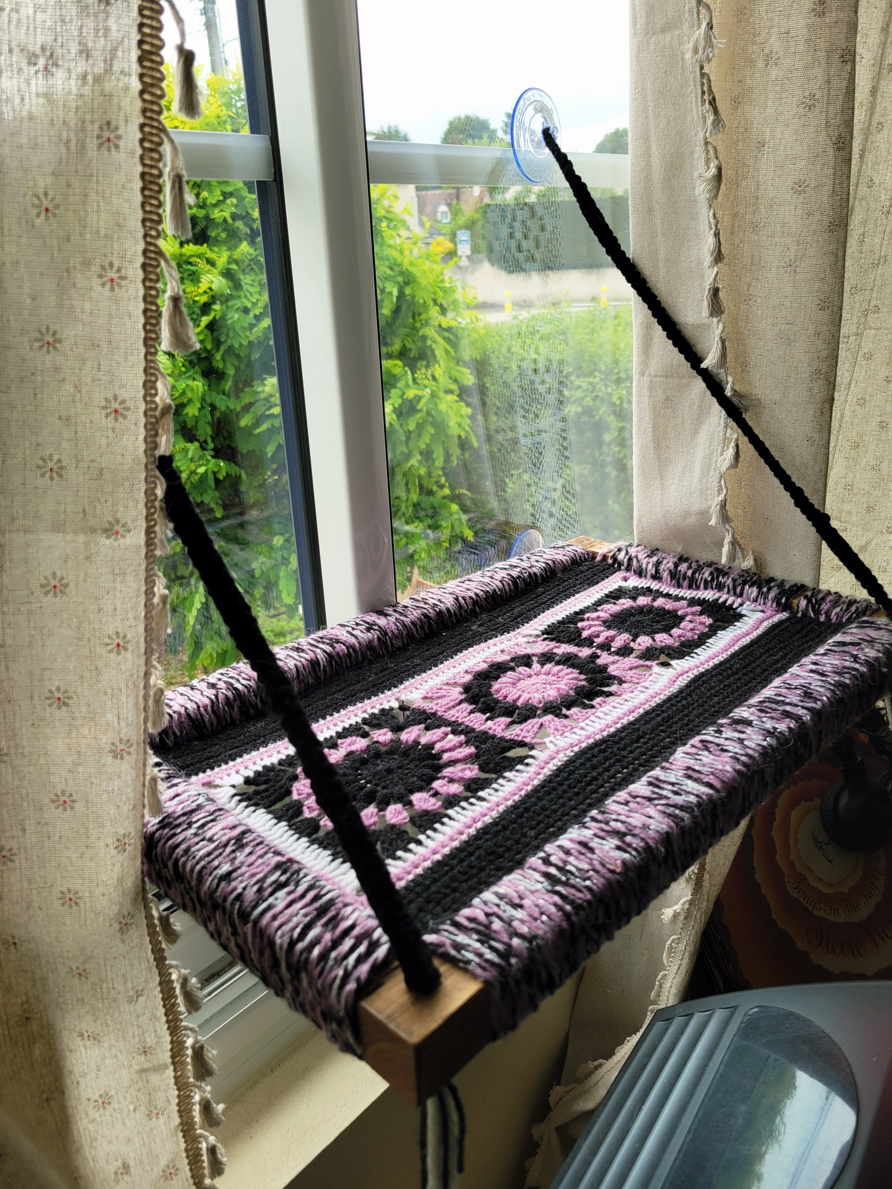 Hamac de fenêtre pour chat -Fleur de lune-