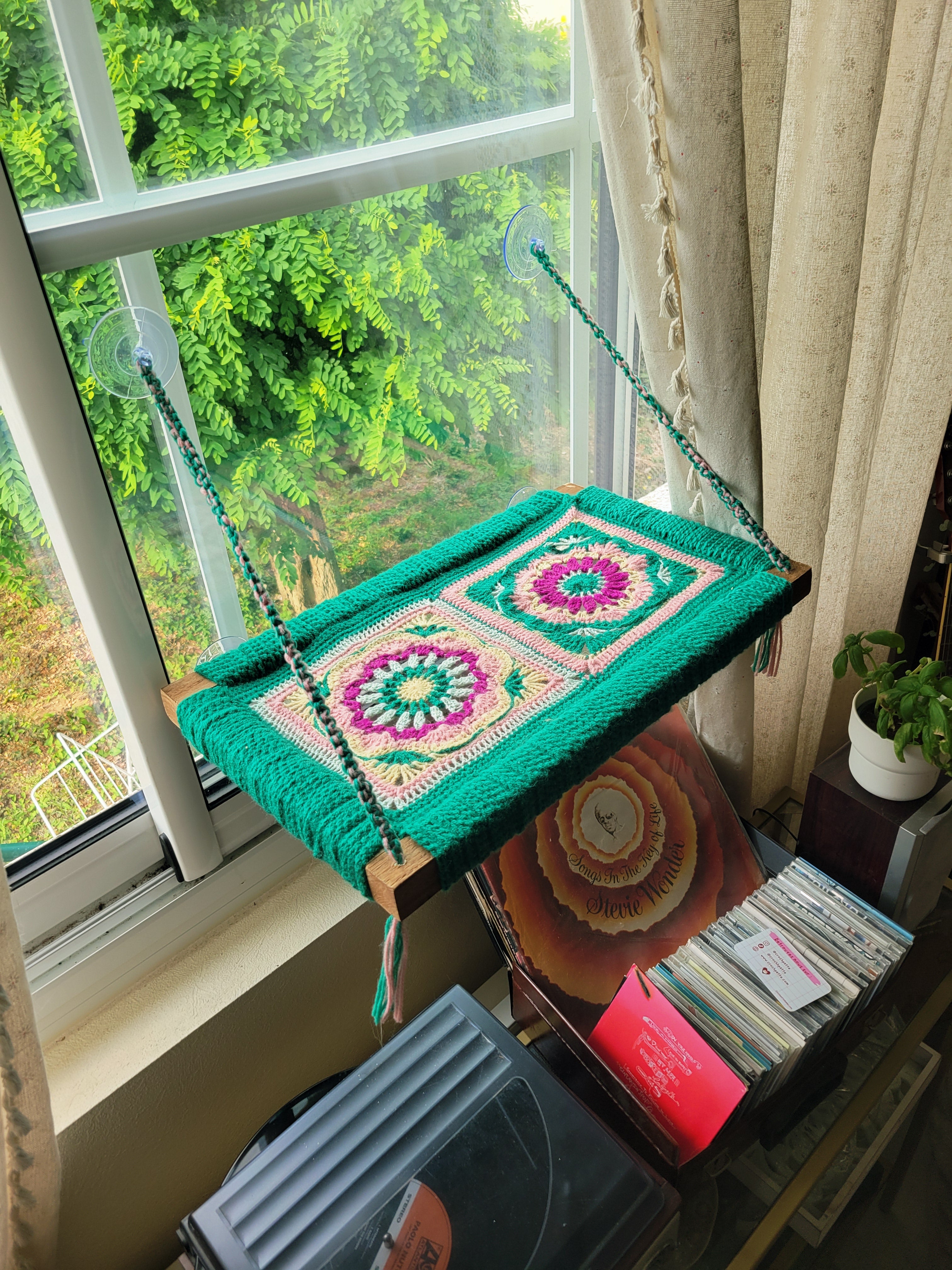 Hamac de fenêtre pour petit chat -Mandala-