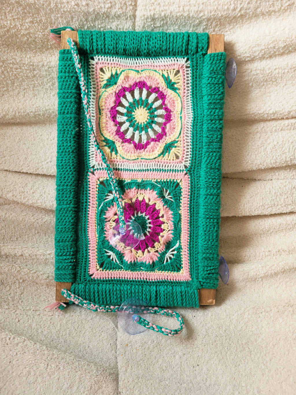 Hamac de fenêtre pour petit chat -Mandala-