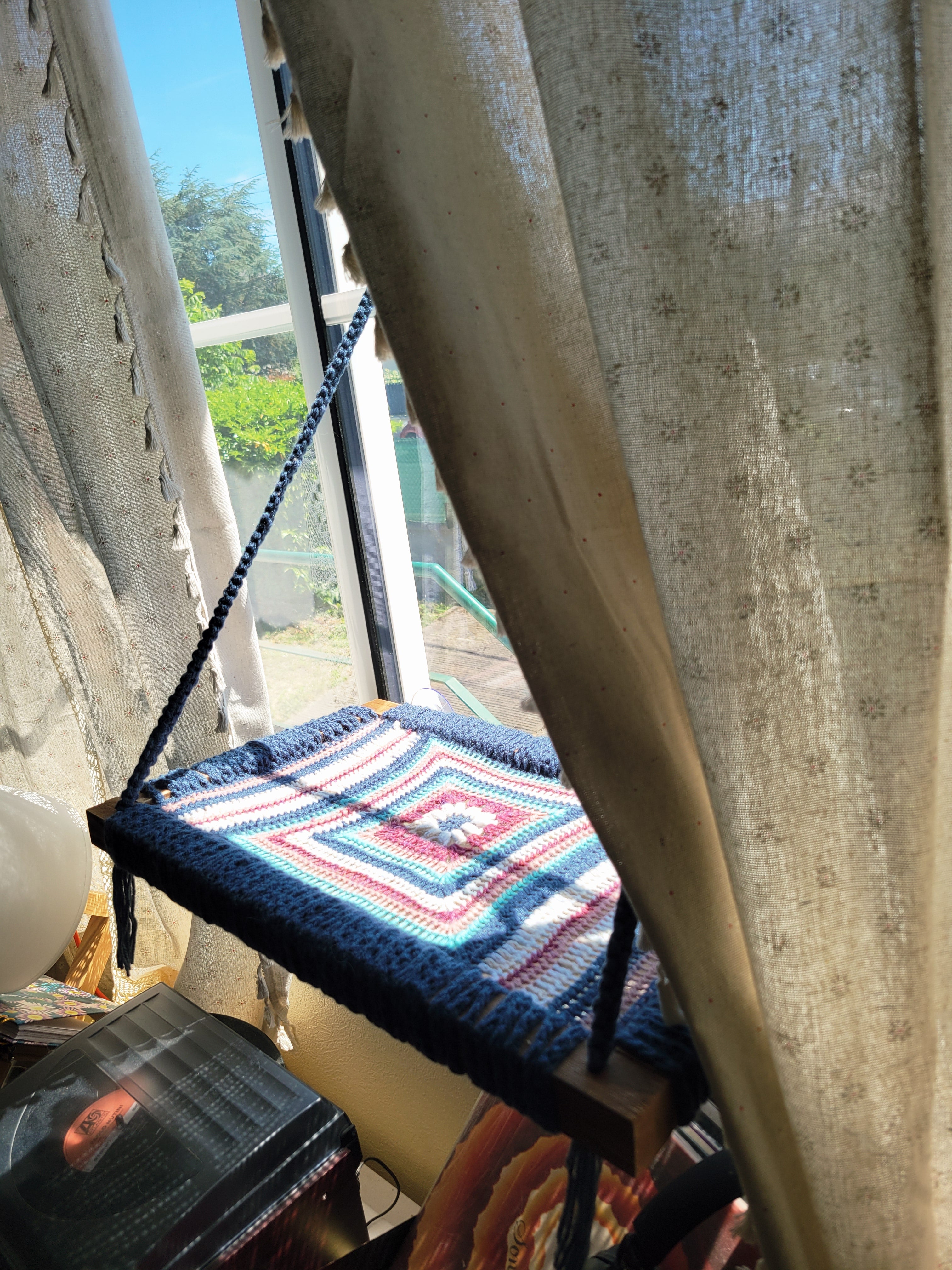 Hamac fenêtre modèle "Bohème"