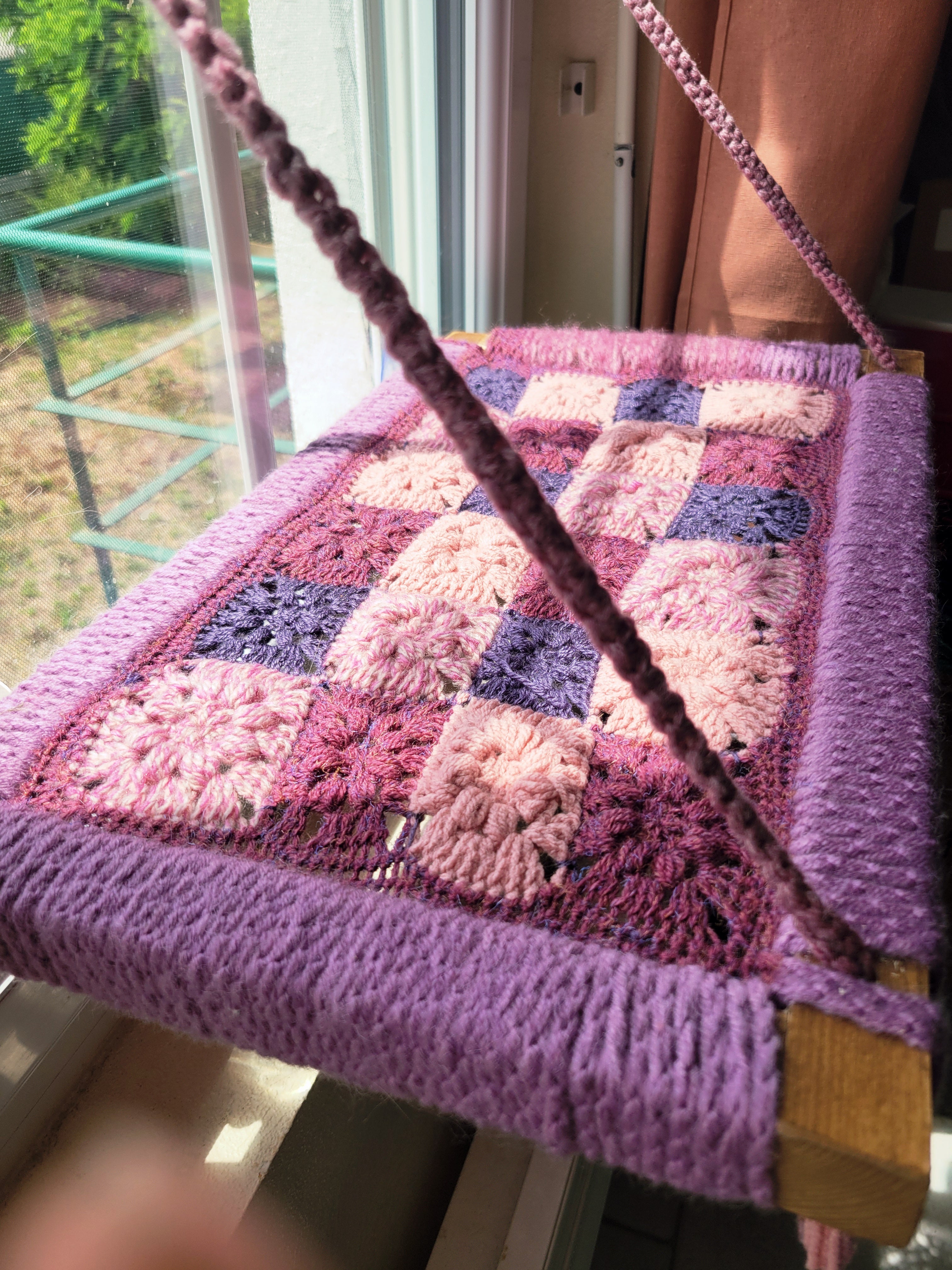 Hamac fenêtre modèle "Chamallow"